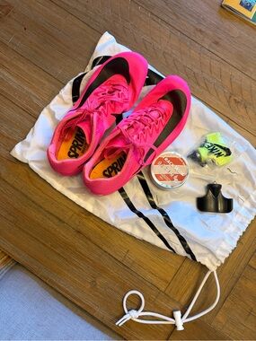Nike Women’s Pink and Black Athletic Sprint Shoes
